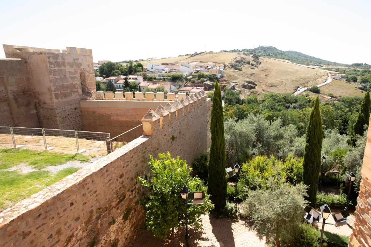 Apartamento Baluarte De Los Pozos Caces Kültér fotó